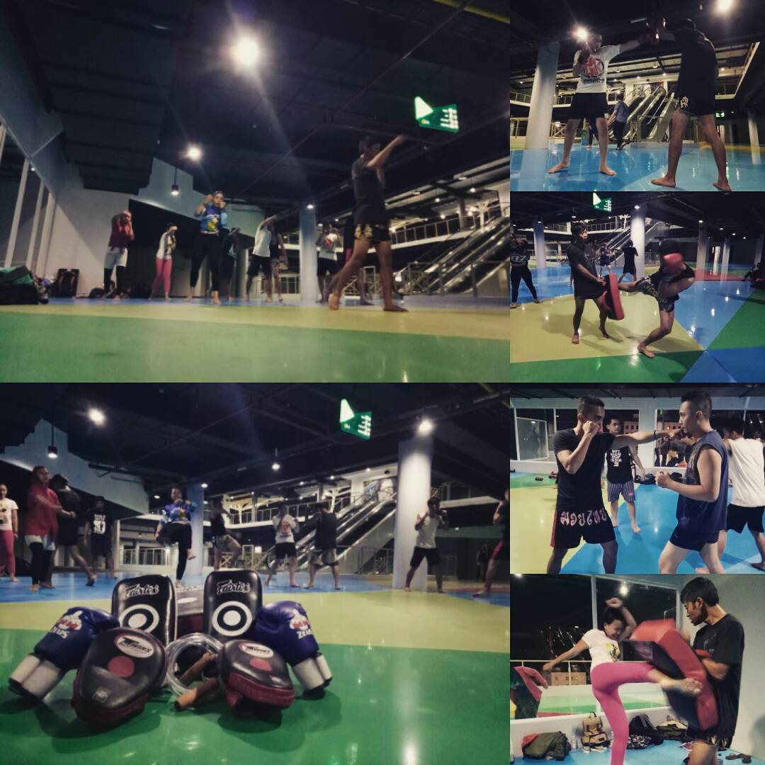 XTC Fighting Club.....