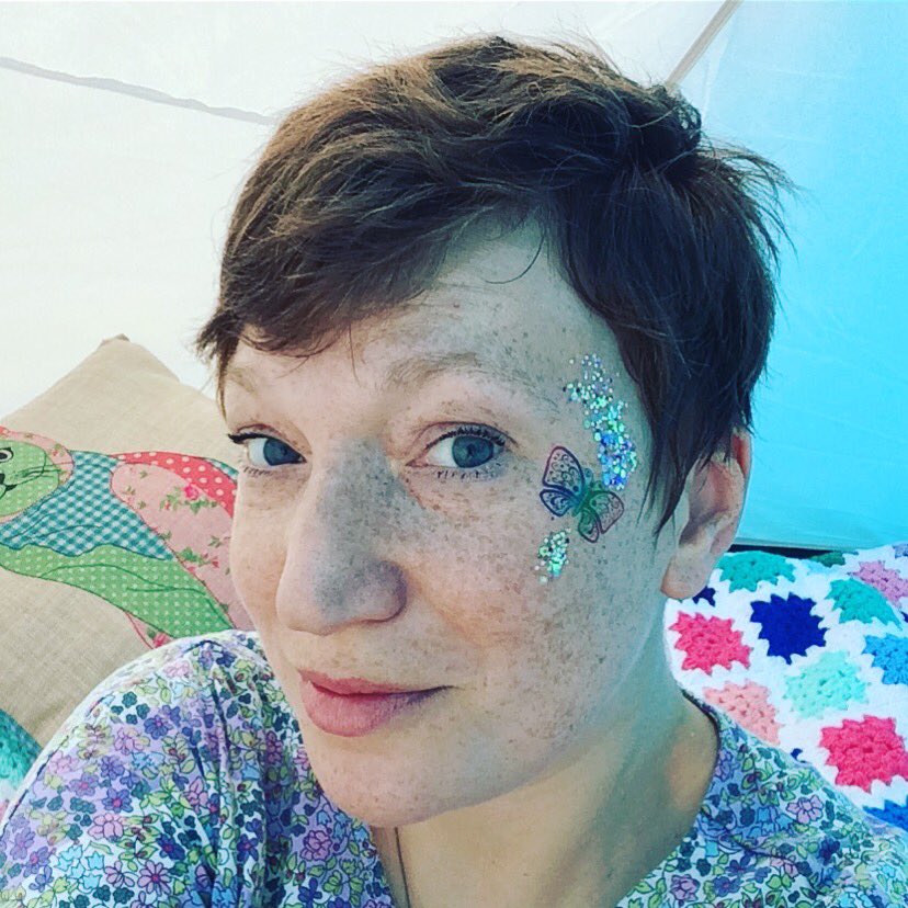 rose11en's tweet photo. Got my #Festivalface on #chillifiesta #chilliselfie @westdeancollege and @westdeangardens with @bignoisesamba https://t.co/eMGGuVKfjN