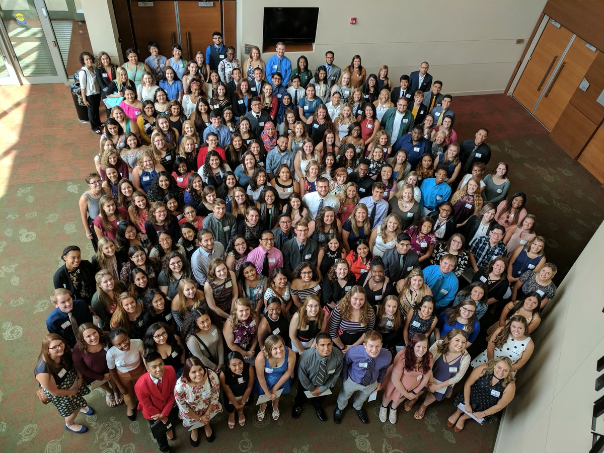 Teach_Golden's tweet photo. Today, we are proud to induct the Golden Apple Scholars Class of 2017! Learn more about them: https://t.co/tpyNxAOZ1C  #BeGolden https://t.co/z8sgGuTPY0