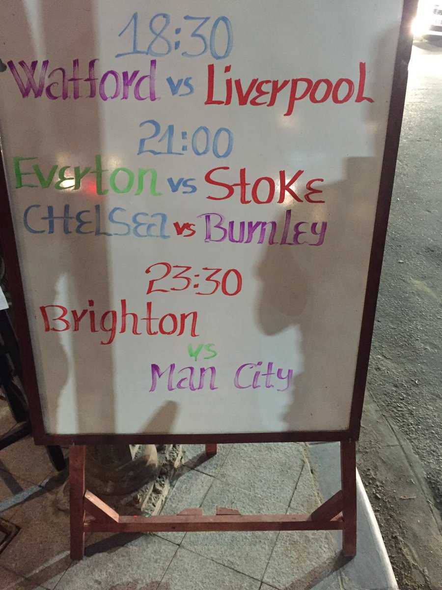 Deze net niet potjes worden wel uitgezonden hier in Vietnam, maar dé wedstrijd van vandaag <a href="/psv/">PSV</a> - AZ niet. Onbegrijpelijk 😀#PSVAZ