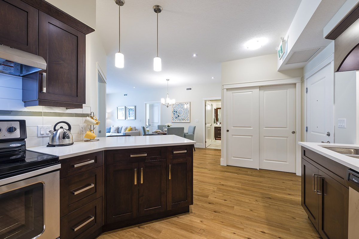 TheResidenceOW's tweet photo. Our suites come with new kitchens, full size appliances &amp; plenty of room for entertaining https://t.co/VLmFsCbcQy #Kamloops #Retirement https://t.co/LFQxwlX8X2