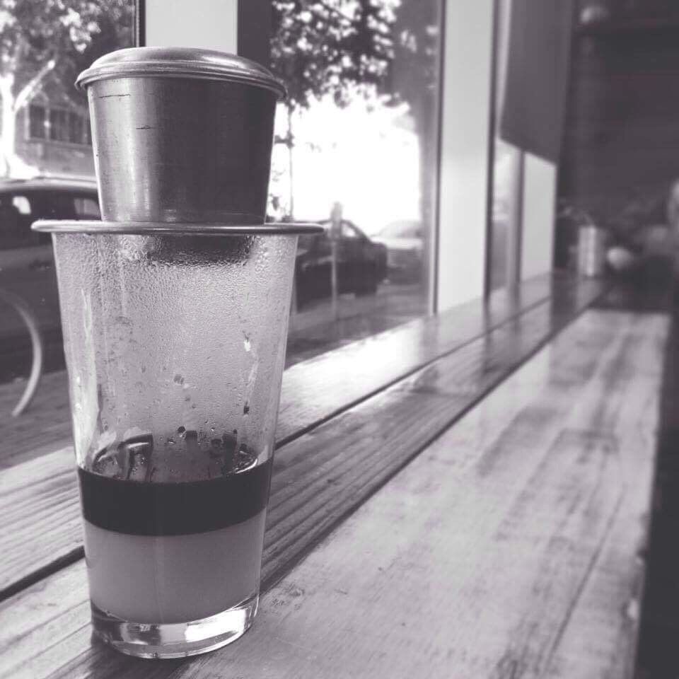 BiteMeOnTheGo's tweet photo. A coffee make your day better 😊 
#Vietnamese #coffee #traditional #Saturday #morning #goodmorning https://t.co/qla20lNa7G