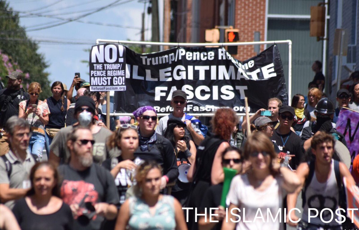 tahirahaw's tweet photo. The @IslamicPost was on the scene bravely covering the Neo Nazi Alt Right violent rally in #charlottesville. https://t.co/vWYbzVT4LN