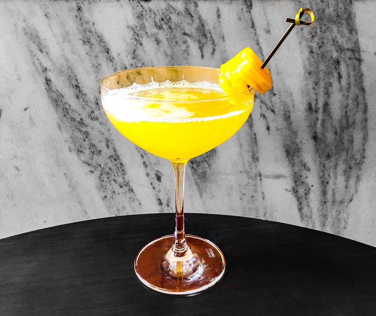 PalmRestaurant's tweet photo. Always make time for things you enjoy, like our Pineapple Smoke Margaritas. #837Club https://t.co/JjSjFuOs6v