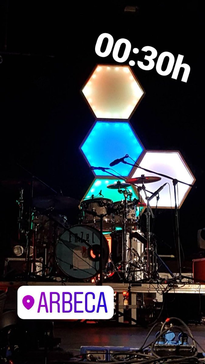 EnzelMusica's tweet photo. Tot preparat...fins ara #fmarbeca!!! https://t.co/GheJ2CEVop