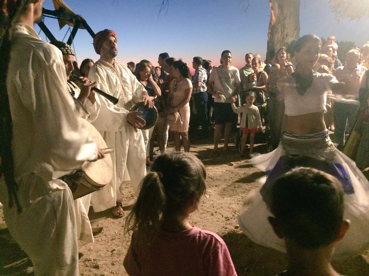sienterural's tweet photo. Viaje al pasado @medievales17  #sienterural #sientehuelva @huelvaturismo https://t.co/PjId55g5YO