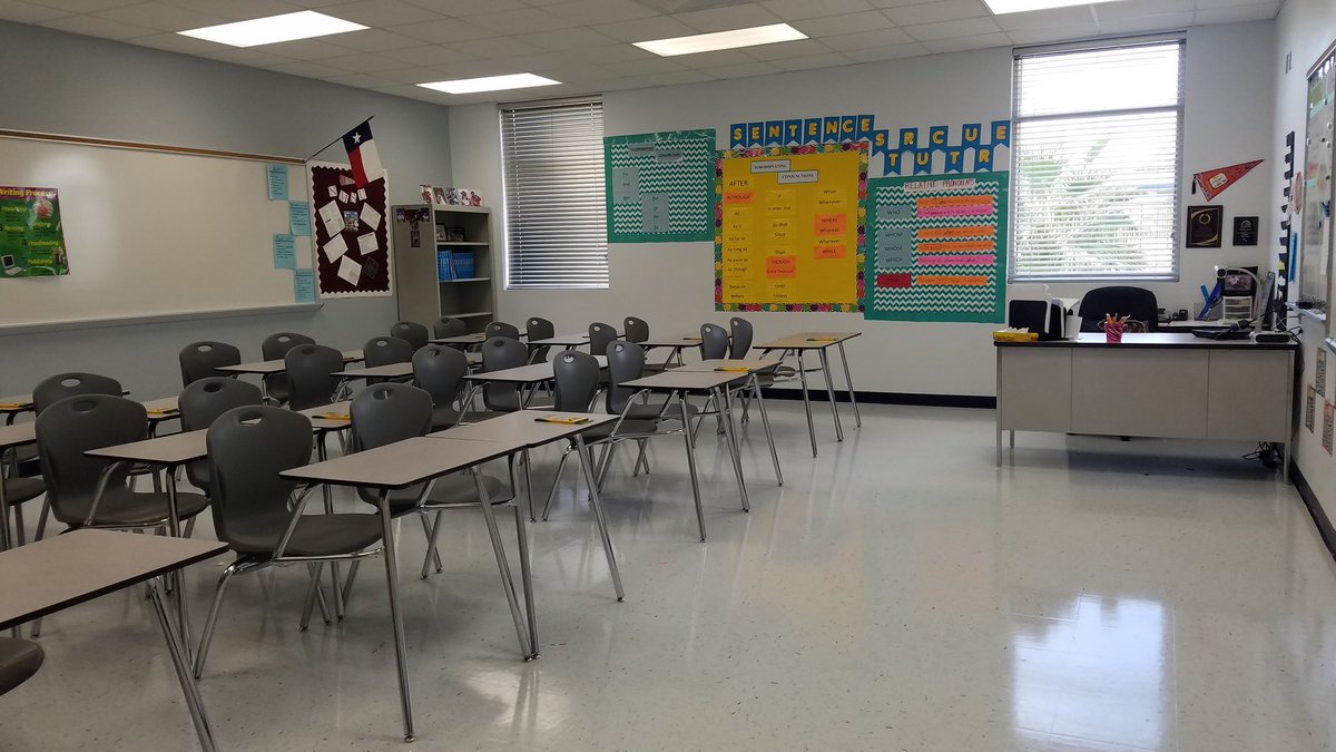 cespar04's tweet photo. Frayer model โ
Word wall โ
Data wall โ
College corner โ
Classroom rules โ
College door โ
#Falconready #REMS https://t.co/XHVuax7QWZ