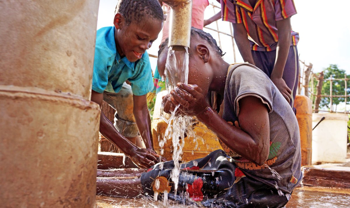 water282's tweet photo. Water Is Life. You can change lives of Zambians living without clean, safe water by joining our Water Club. https://t.co/M9UKW3OYEp https://t.co/PXIa1RMupg