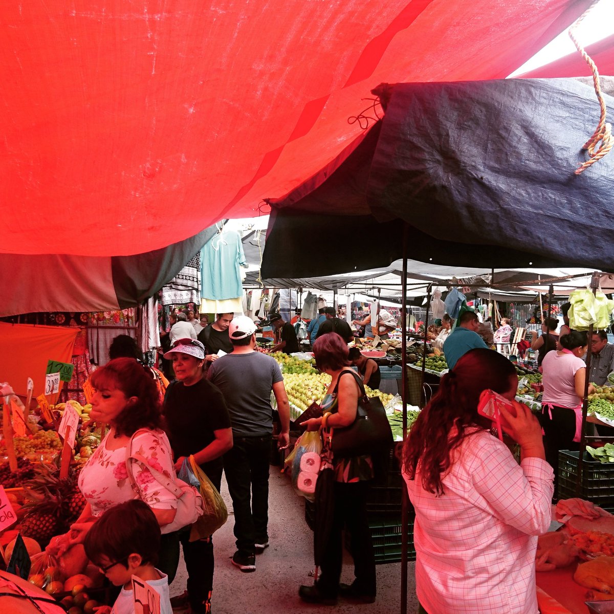 migdl's tweet photo. #TianguisdelColli #Tianguis #ComprasCallejeras https://t.co/IObF8Fk2Hm