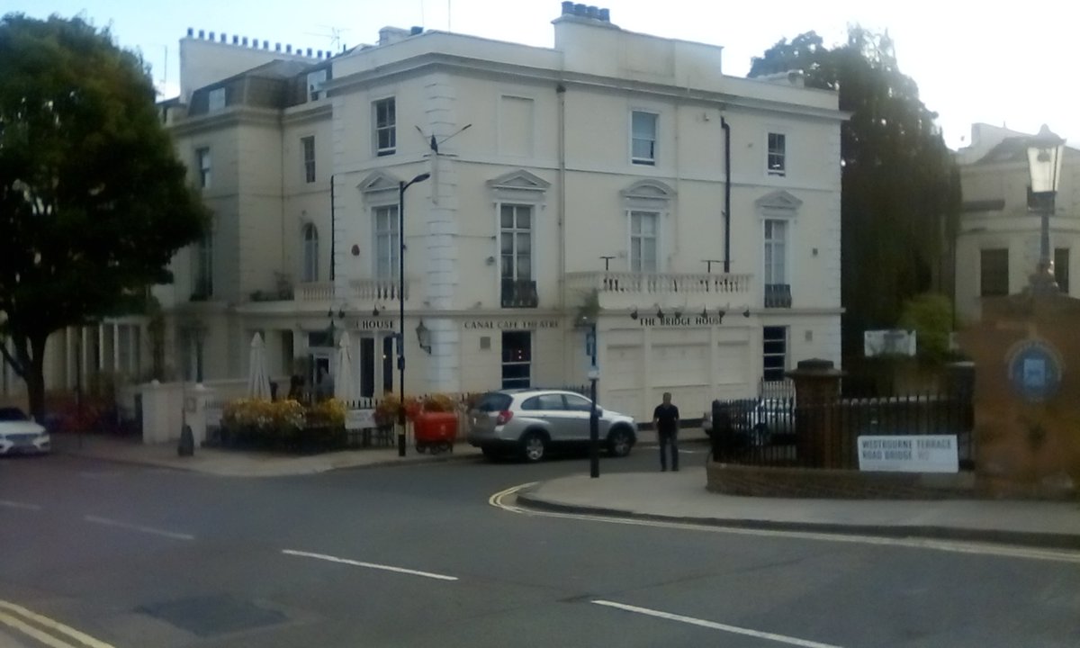 London has lots of great theatres, but there can't be many in a location to beat this! #camdenfringe