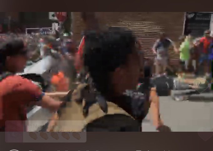 View image on Twitter