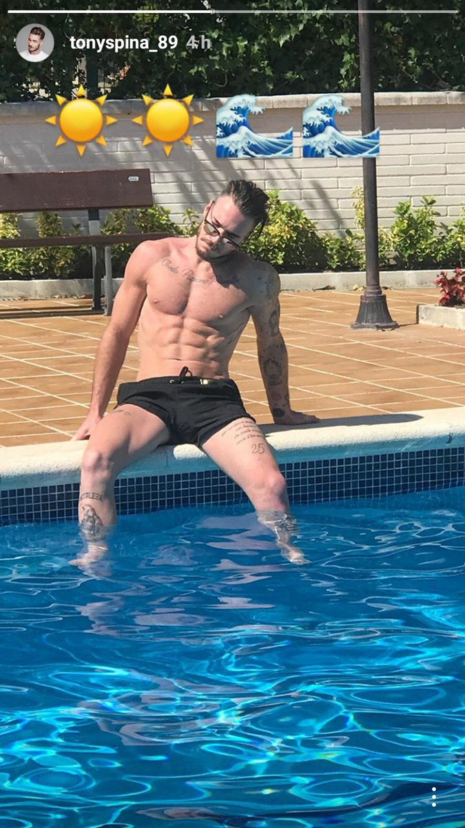 Tony por Instagram😋💙