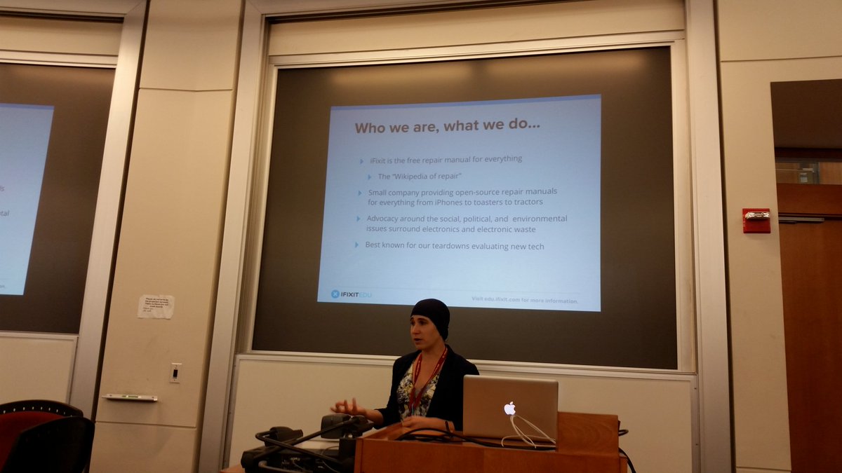 guiseppegetto's tweet image. Brittany McCrigler @iFixit presents on the Technical Writing Project: service-learning, learning #TechComm by doing, and DIY #SIGDOC17