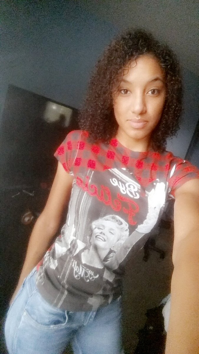 HoesAdoreMe__'s tweet photo. I deserve it all... and thats exactly what Ima get! https://t.co/VZzYjSamuh