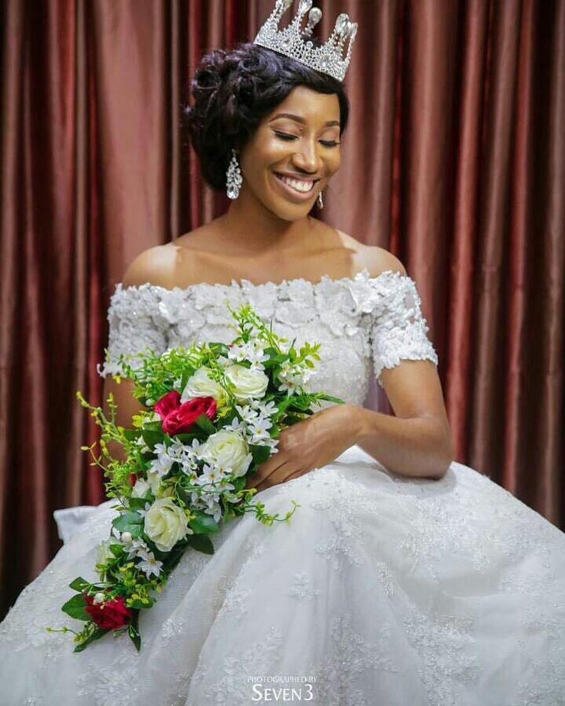 giabridals's tweet photo. #Novkay2017
#GIAbrides rock.
Photography by @seven3studios
Brides Dress by @giabridals
Bridesmaids Dresses by @icl… https://t.co/tTW1TsjJmB https://t.co/zSe3rbY1qv