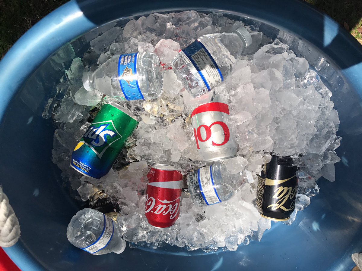 Great American Picnic is getting ready to start! Today, Noon to 1:30am @ Wardlow Park.