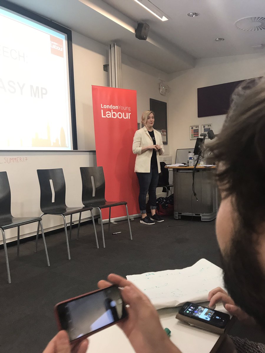 emmalbeanie's tweet photo. Massive shoutout to the excellent @mrwtch and the whole @LDNYoungLabour crew for a great #LYLsummer17 https://t.co/LxwTdmGwbM