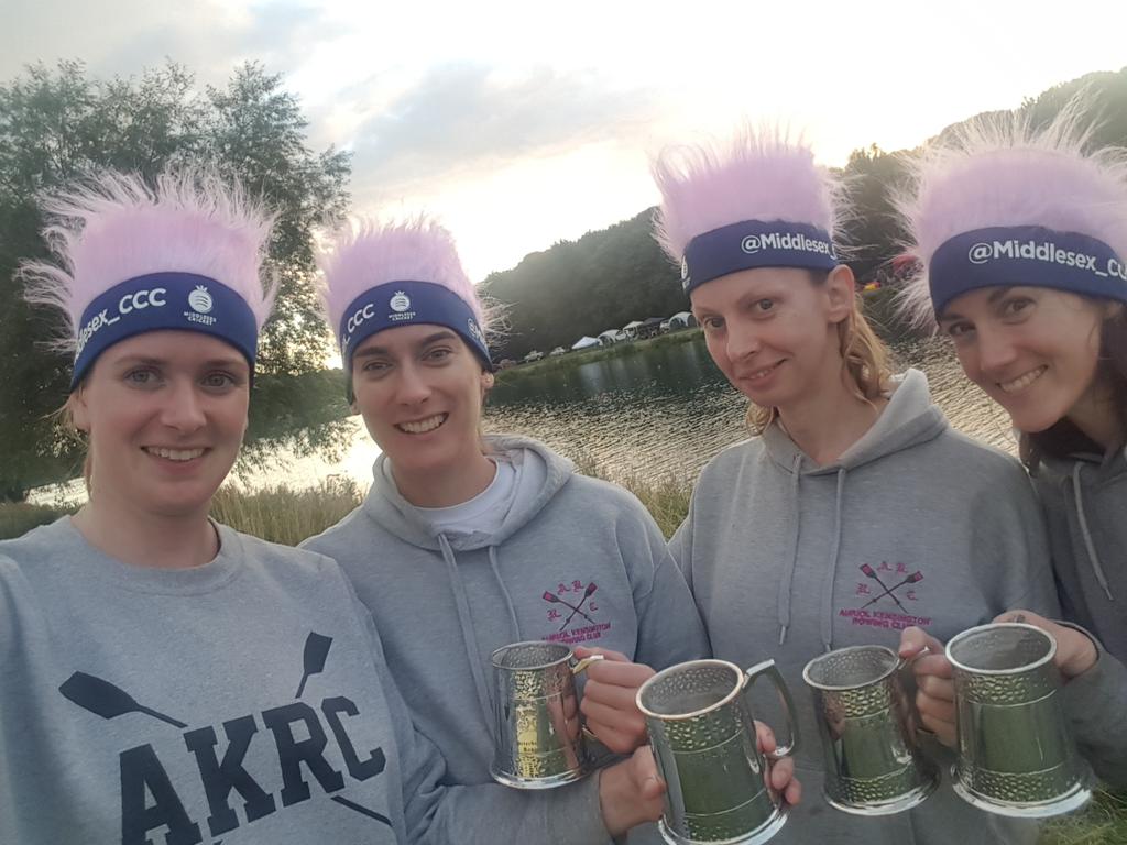 Joey_Shark's tweet photo. So, @Middlesex_CCC smashed it on Thursday, @akrowing smash it on Saturday! #foursallround #outofthepark #winning @P_C_R_C Regatta. https://t.co/g4MXTyUIDE