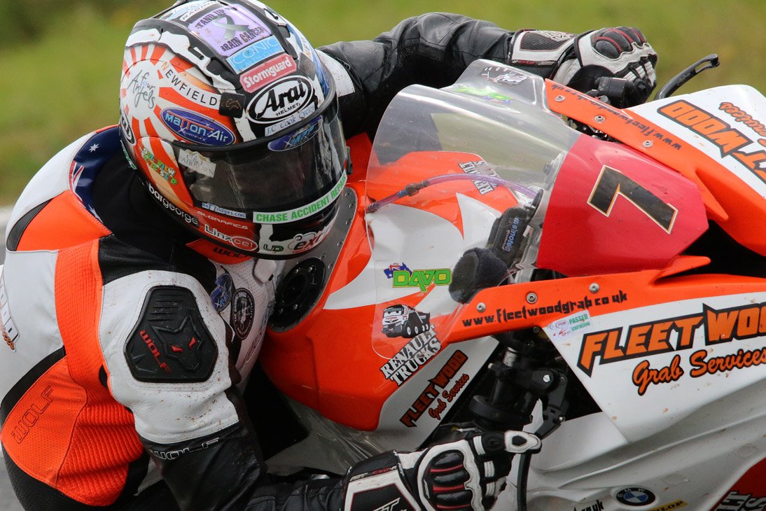 spectrumpics's tweet photo. Photo of @davojohnson20 at Leathemstown. Some very good results this week @UlsterGrandPrix @Kyle3white @WhyArai @StevieRRN #ugp2017 https://t.co/5w7pysWfCw
