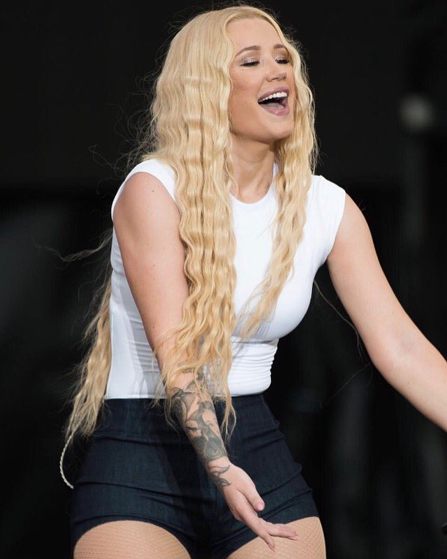 BestDailyIggy's tweet photo. 📸| More photos of Iggy performing at #SzigetFestival today https://t.co/Wu1xTR0roJ