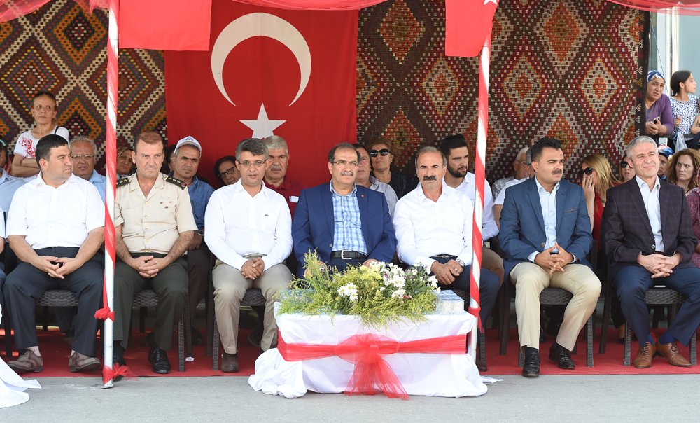 Uşak Valiliği tweet media