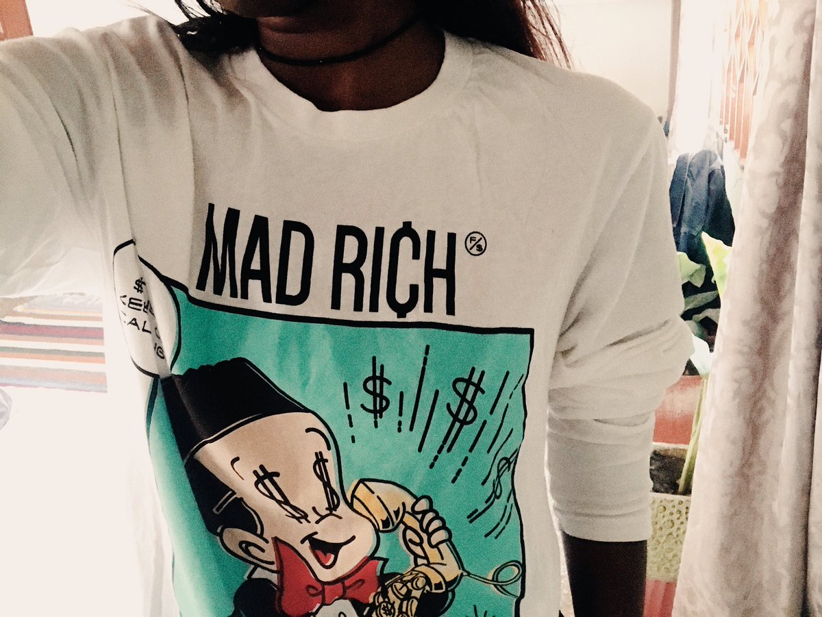 mackieliciouse's tweet photo. @FlySupplyCo hi there!! you are representing all the way in Ghana!!π¬π Big up!!! #lowkeyrich #madrich #flysupply #2017 https://t.co/ARqL6GrMxO