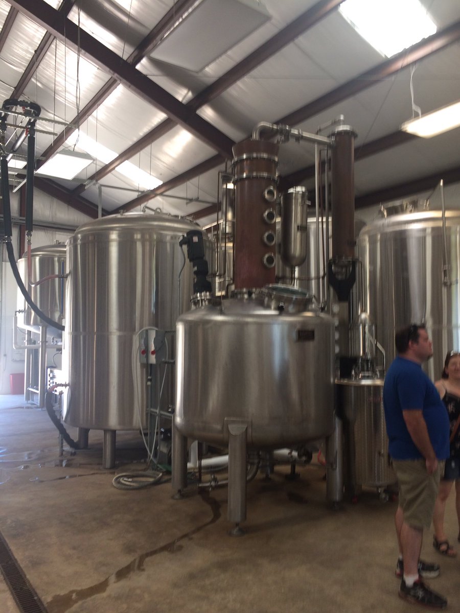 BevTalk's tweet photo. Great concept here @TreatyOakTX creatively and passionately producing a wide range range of #beer and #spirits for the love of it! #fivestar https://t.co/mC6h3rUwHI