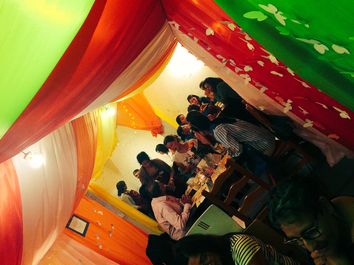 RuthfromCanvas's tweet photo. Sitting no.2 of @karma_kitchen - so much love in the room (...tent...) #summerofchange @servicespace 🌈 https://t.co/H9jc8XIkHA