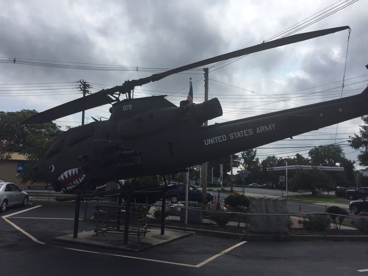 NeilLeone29's tweet photo. Living history in Milltown, NJ at the VFW a Vietnam era Bell AH-1 Cobra. @carey_mtps @Reginio_MTPS https://t.co/1noOl0VrMA