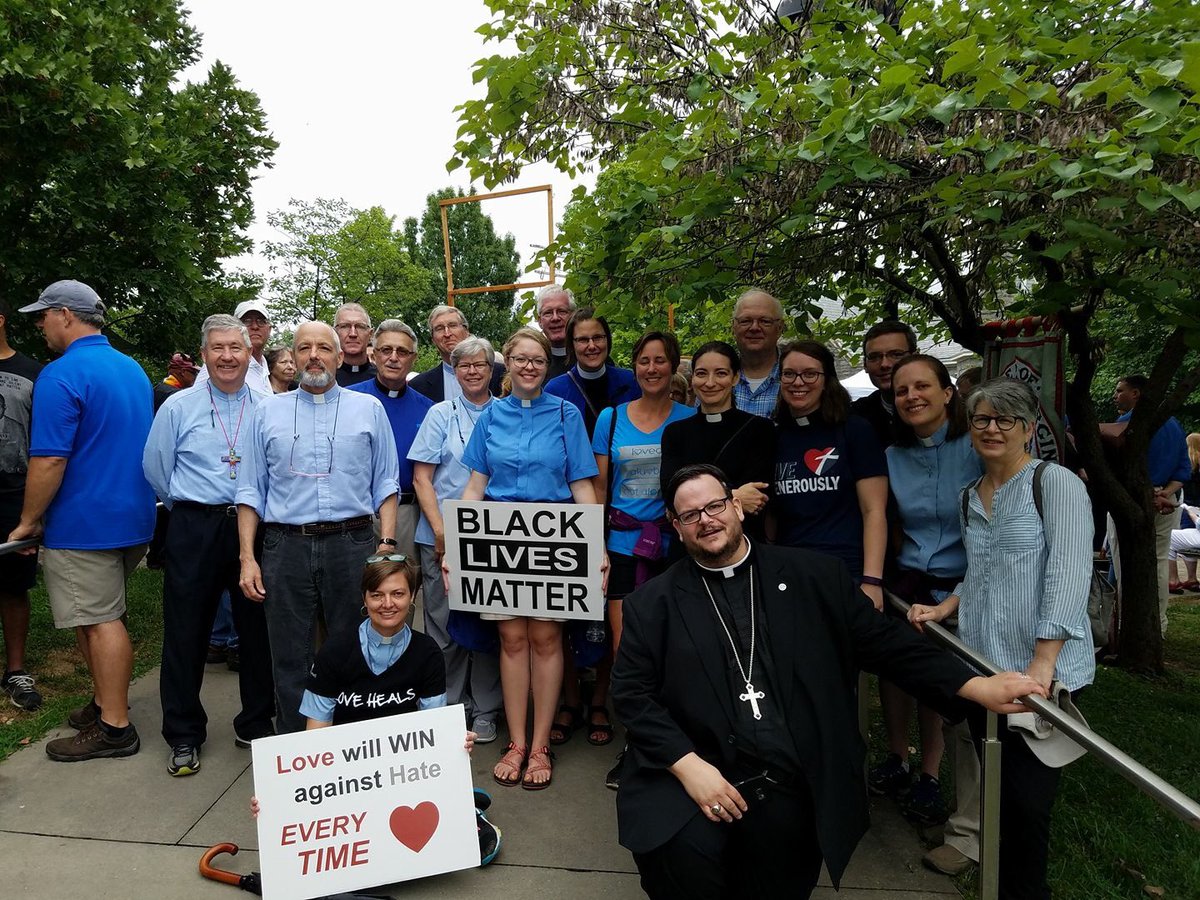 VirginiaSynod's tweet image. We stand in solidarity with clergy &amp;amp; community gathered in Charlottesville to reject the hatred and discrimination of white supremacy.