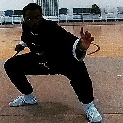Rellllzzz's tweet photo. #KungFu #ChineseMartialArts #Wushu #HorseStance #TigerForm #JowGar #BlackLivesMatter #BlackTwitter #MartialArts #MMA #MartialArtist #Qi #Ki https://t.co/N3ydGCAwHO