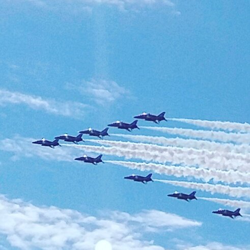 CapstickRichard's tweet photo. Blackpool air show with @helenc210779 https://t.co/rdFyTLQw83