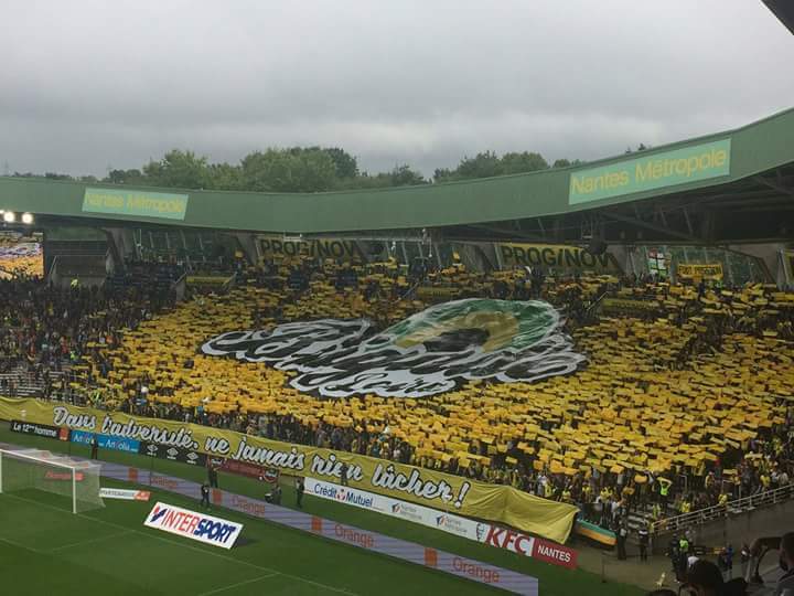 Nantes - Marseille DHDipzjWsAA_wjz