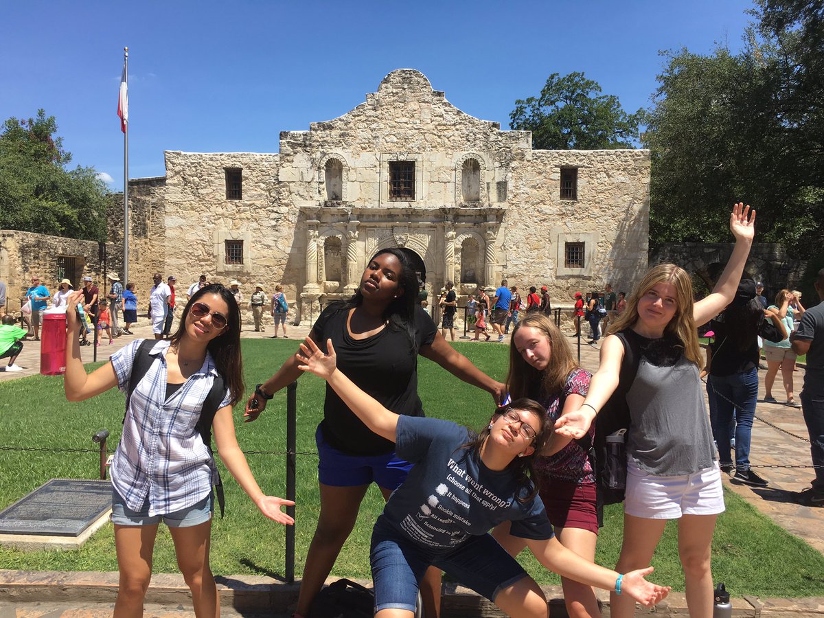 Allielobo's tweet photo. Draw a line in the sand and we will step over it! @TrinityCELCS @getinvolvedTU @TUResLife #ExploreSAHistory #ExploreSAlocalplacesandfaces https://t.co/AHEv7qKR1b