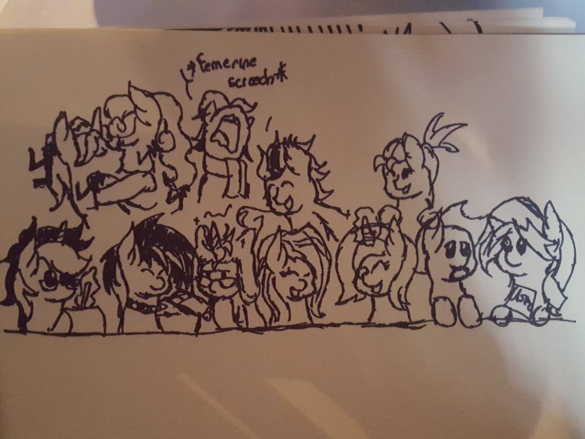 X3naFerrer's tweet photo. @GinZoldyck just drew us all eating at the ale house across the road from the convention. It's amazing! https://t.co/CHH3ikQKBl