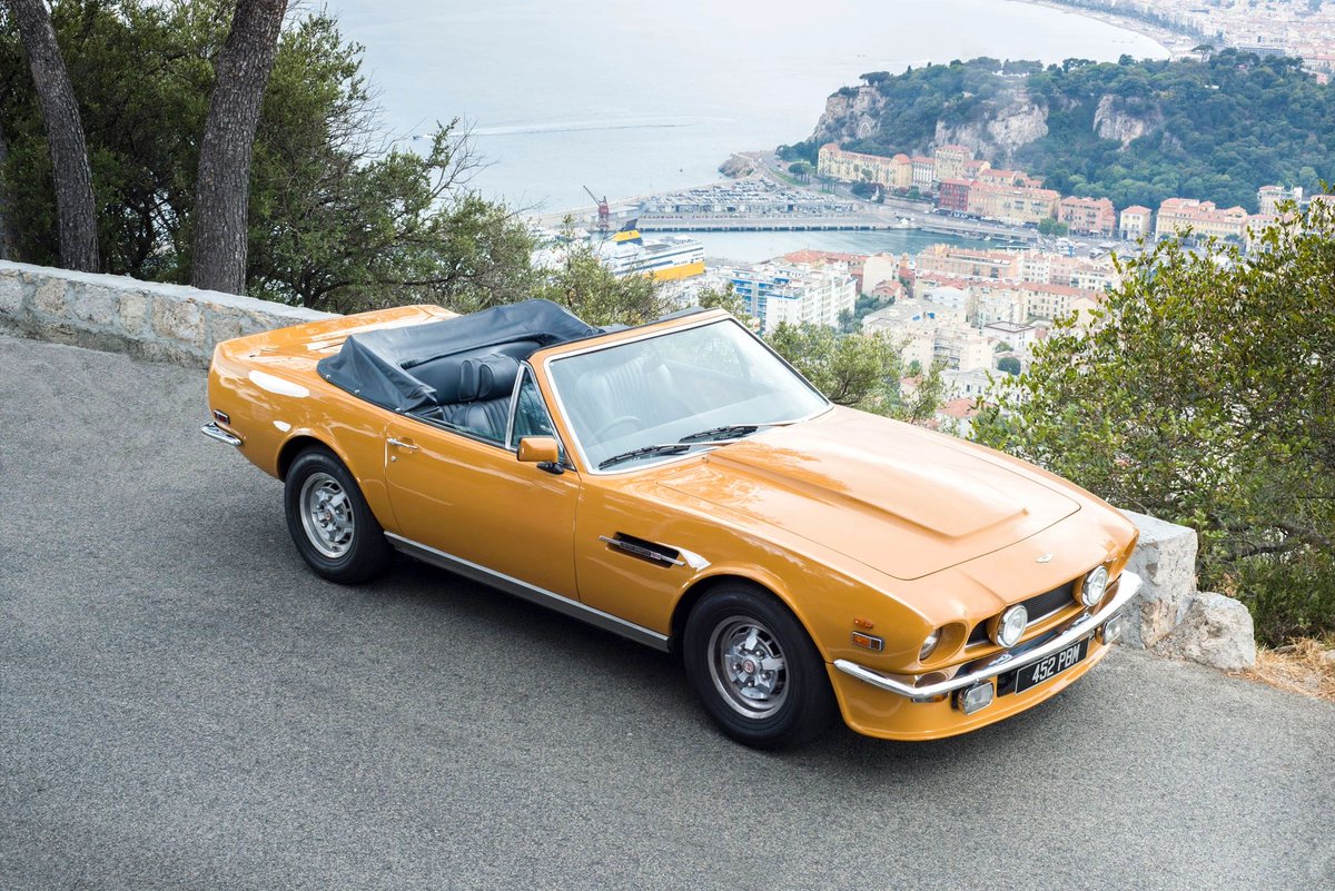 London_Classica's tweet image. Delighted to welcome into stock this AM V8 Volante Oscar India V8 in Bahama Yellow! #AstonMartin #classiccars  #summer