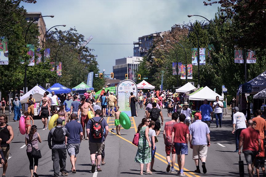 Today we're are having the best block party ever! #FunCityFestival #NorthVan https://t.co/YSwYERuRP7
