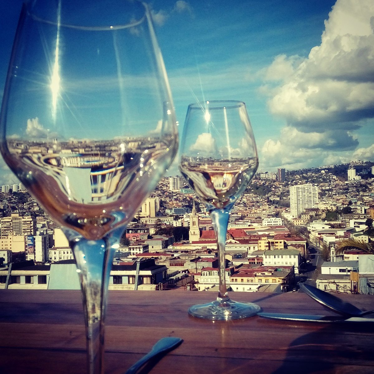 AuraVRestaurant's tweet photo. una gran vista en #aurarestaurant https://t.co/6d2dibkx3g