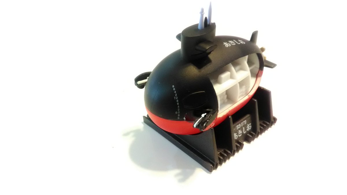 株式会社トイズキャビン Toys Cabin Co Ltd Sur Twitter てつのくじら館限定ガチャ 潜水艦あきしおデフォルメカットモデル の隠しギミックで 魚雷発射管の開閉があります 構造上実艦と異なり Sfチックな外開きですが あきしお ガチャガチャ 魚雷発射管