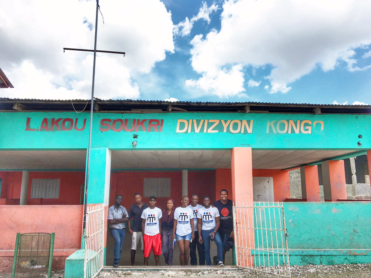 marcalainb's tweet photo. Top @banjHT #Tshirt #Highlights of the weekend. Visited the first city built by a Haitian: Marchand by empower Dessalines! #IndependenceHero https://t.co/TtOBf5uswg