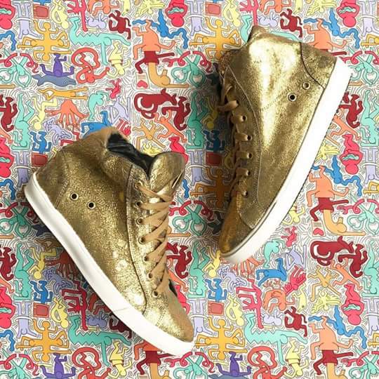 Cada quien sus drogas... Las mías son estos 💥GOLDEN RUSH 💥 👊

¡Consigue los tuyos!  whatsapp al +52 477 792 21 30