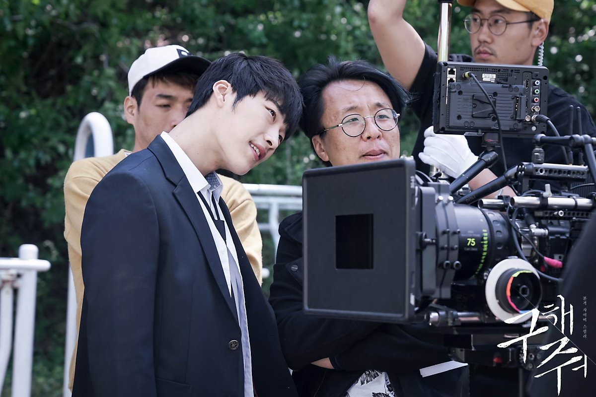 DHE5LZBVoAEt-RN.jpg:large