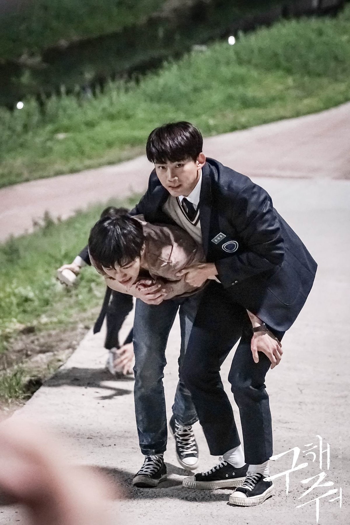 DHE5bRUUwAA0P3e.jpg:large