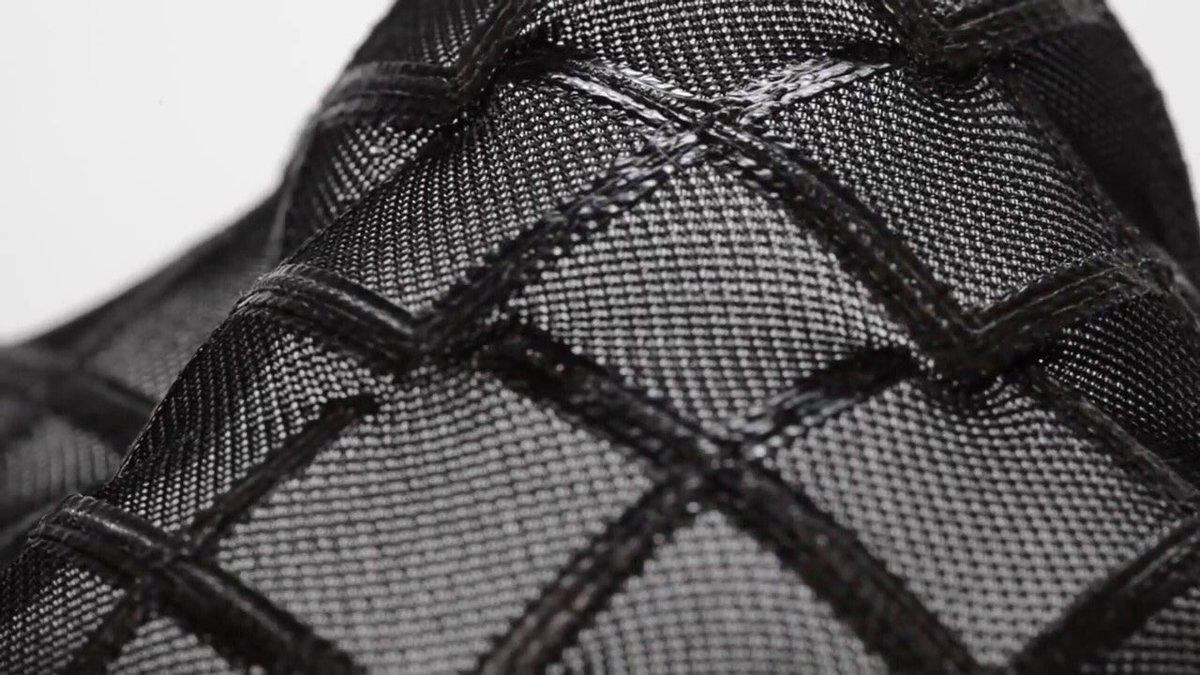 TechNoirLab's tweet image. Researchers Create Flexible Battery That Can Be Printed On Textiles dailym.ai/2vYphmC #Wearables #WearableTech #IoT #SmartTextiles