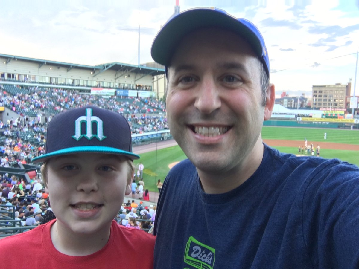 ezseattle's tweet photo. Go Mariners from Rochester, NY home of the Red Wings. #Mariners #WhereIRoot https://t.co/ekOIGms2e0