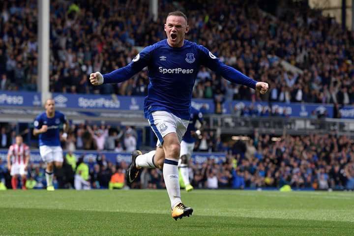 jamie98donoghue's tweet photo. Once a blue always a blue 💙💙 @WayneRooney #wazza #bplisback #Rooney https://t.co/MMRNLbhPMw