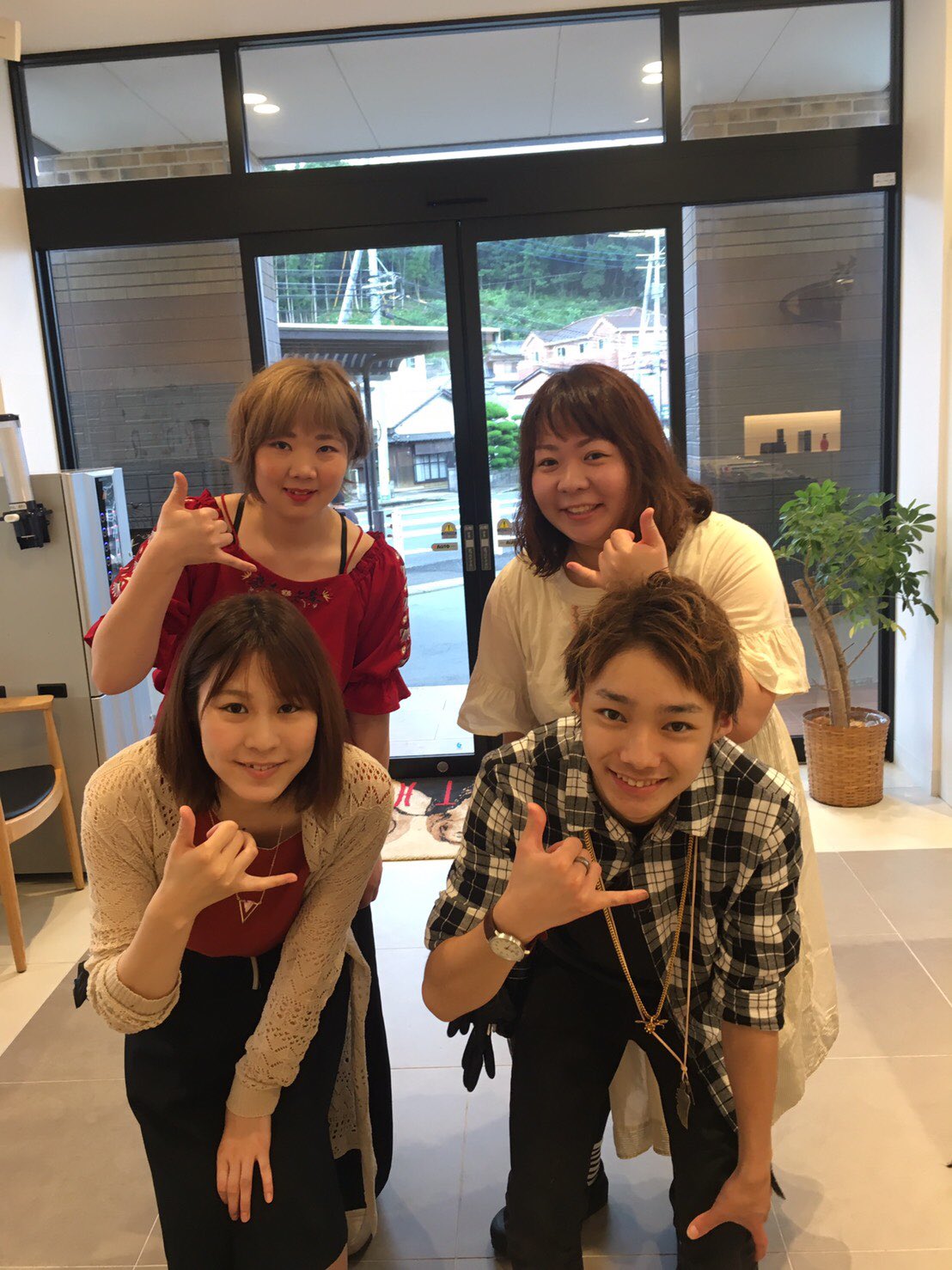 高尾綺女 H M Earth高知潮江店 Obszljzxfvz8loa Twitter