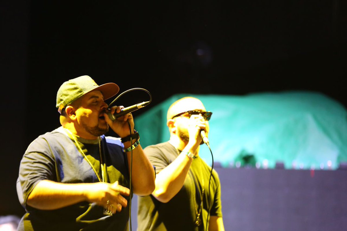 G5pro's tweet photo. Humbertiko &amp; Thonny 3F en la previa para ver a J Balvin
#JBalvinenPY https://t.co/UQVXCPUyjt