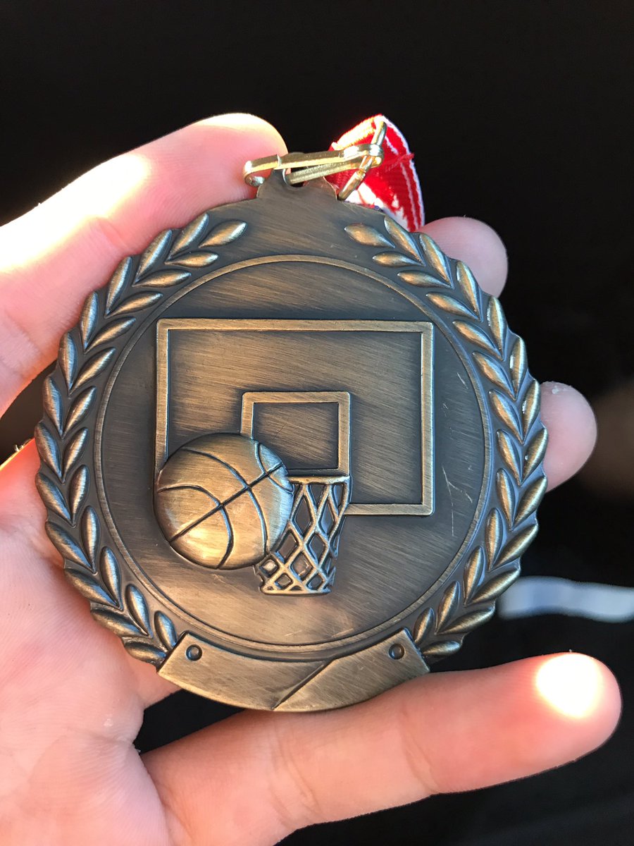 squishinator_3's tweet photo. Paul So Hard Game 10 Stats:
Pts: 3
Reb: 0
Ast: 1
FG: 1/1
3pt FG: 1/1
WE GOIN BACK TO TALKING STICK #defytheodds #thirdstraight #h8ter https://t.co/qCK7iXUM0r
