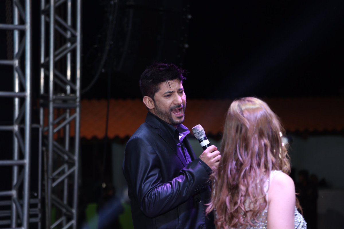 Show em Noiva do Cordeiro, momento único e especial. #noivadocordeiro #dança  #marciaemaciel